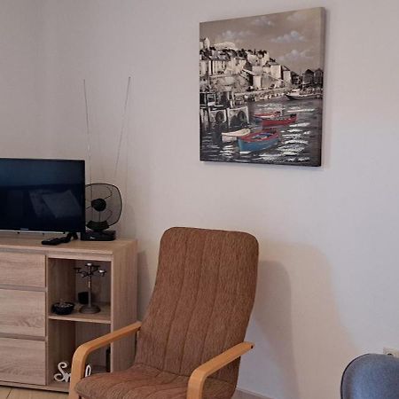 Apartment Jelka Malinska Luaran gambar